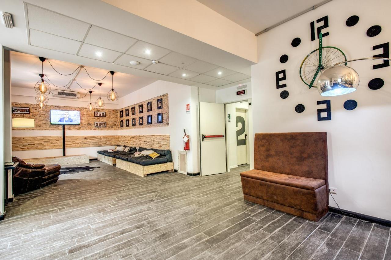 Hostel Trastevere 2 Рим Екстериор снимка